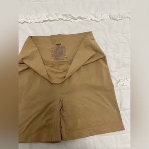 Skims 1x Shapewear